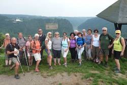 Wandergruppe
Steiler Aufstieg
Rast mit Aussicht